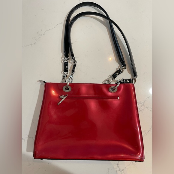 Beijo patented Red and Black leather handbag - Picture 2 of 7